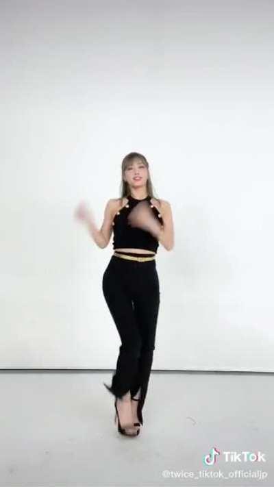 220720 Japan TikTok Update - 2022.07.27 TWICE JAPAN 4th ALBUM『Celebrate』発売記念MOMO ver