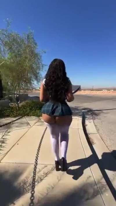 Big Booty Schoolgirl 
