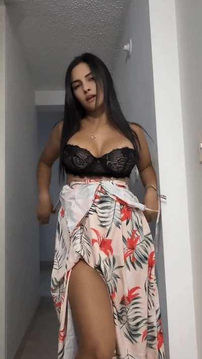 Should I take my dress off more often or not ? (27F)