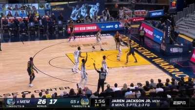 [Highlight] Stephen Curry hits the deep 3 and gets the AND-1