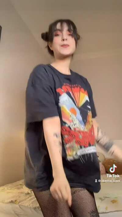 Mmm,so hawt 💦version of buss it🥵