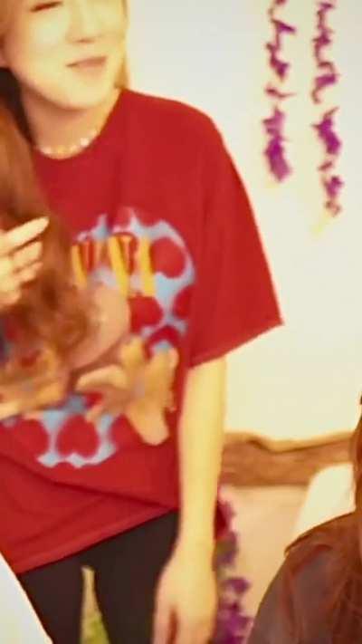 Leslie in Leggings 😍