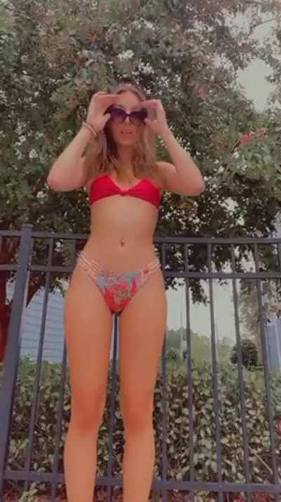 Who wants to fuck me from the back? 🍑 (18) [stba]