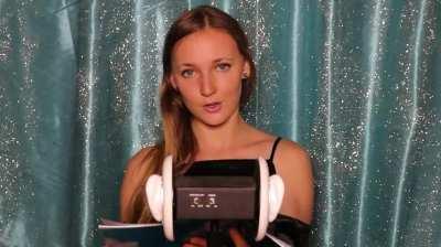 ASMR a sexy story told by Violet Knight 🥵