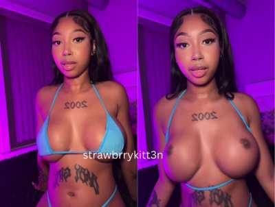 Waiting for someone to cum on my pretty face and tits