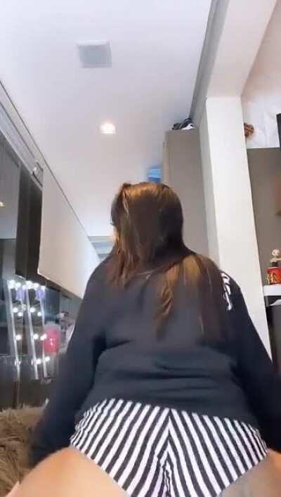 MC Mirella, Rebolando HD (2/2)