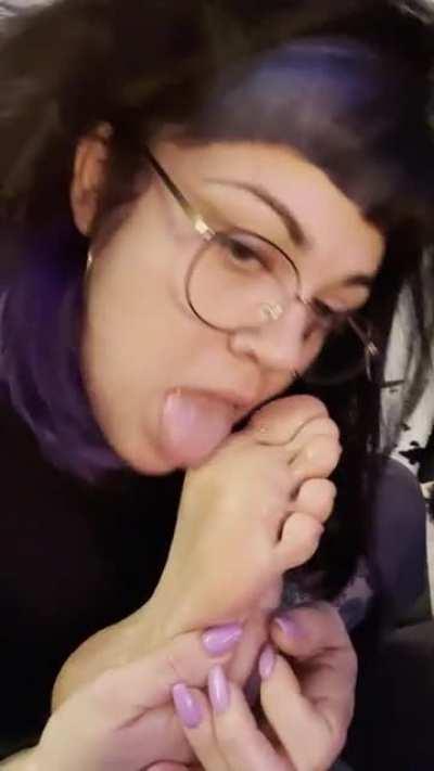 💦 more spit please🙇🏻‍♀️