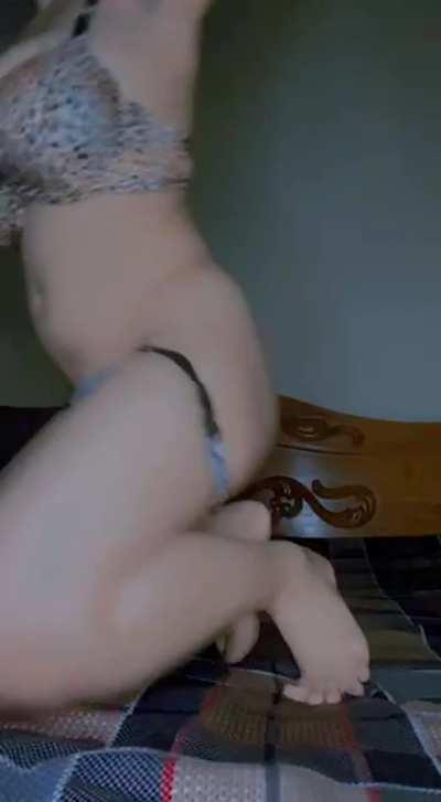 I am a naughty tigress who loves to tease 😉 [F]