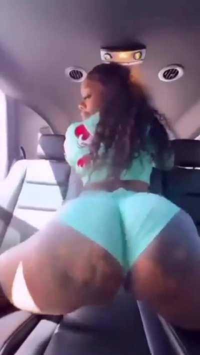 that ass 😮‍💨