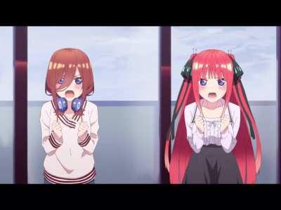 Miku yelling with Nino