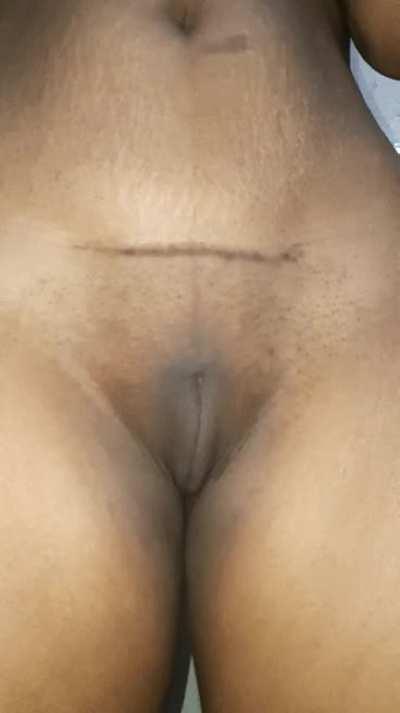 Mommy of 4 still wanna play and be a dirty slut wife 😇😛💦💦💦💦