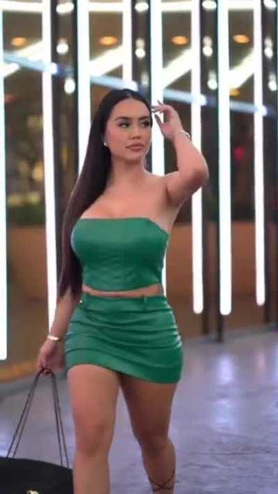 What a Great (green) Evening Dress