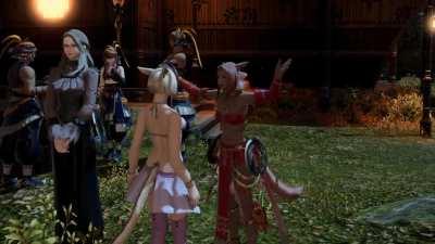 Does anyone know the name of this emote? Or even if it's a player acquirable emote?