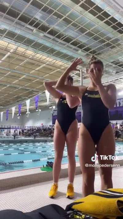 Molly Pedersen and Sheridan Schreiber ðºð¸