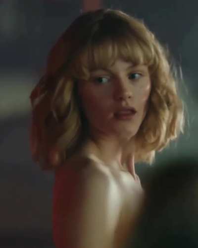 Emma Laird – Mayor of Kingstown in (Season 1)