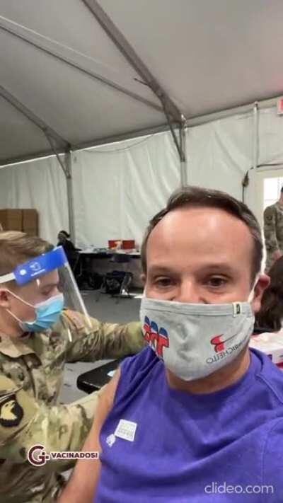 Barrichello vacinado ontem, esse governo tá acabando até com as piadas do brasileiro
