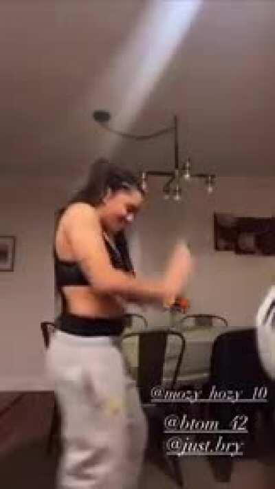 Ridiculous how thick she is