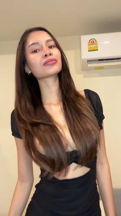 So... you like petite girls, right?