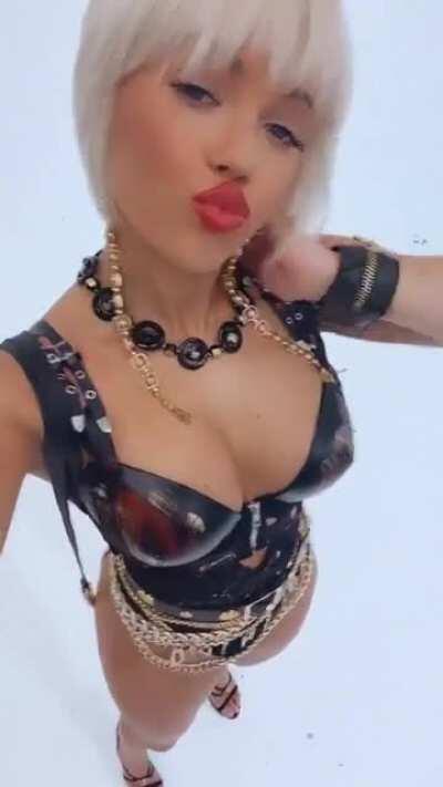 Ashley martelle 🍑✨