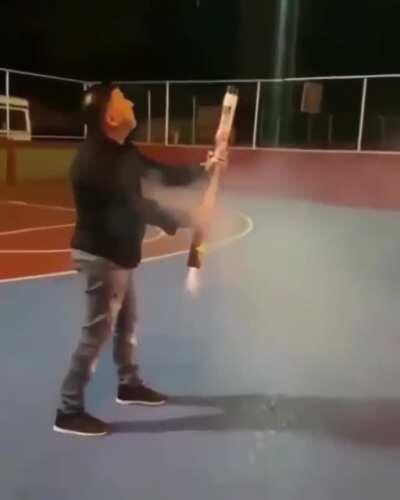 That boy is on fiyhur