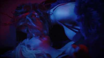 Bella & Tana lesbian action