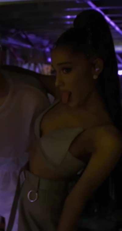 Squished boob and tongue out 🥵 She‘s the hottest tease!