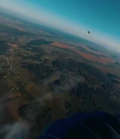 This guy’s really living his best life huh