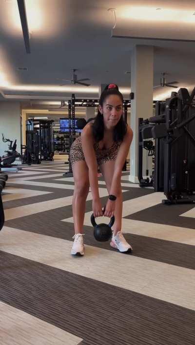 Routine work out [F]