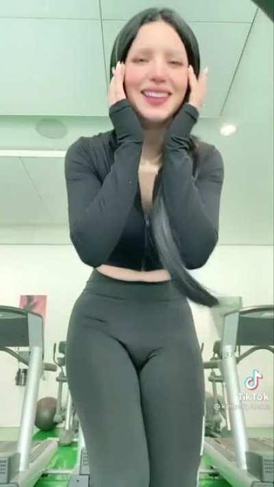 Q traerá puesto abajo ?