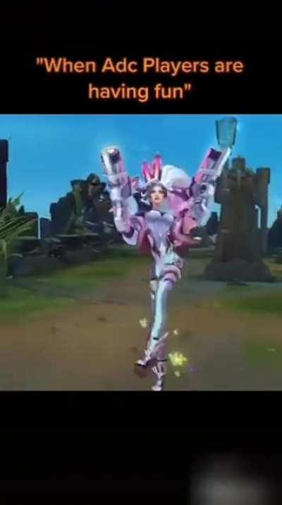 Adc is so fun to play