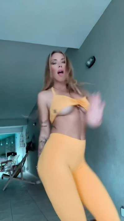 I feel a bit wasted, but the latex in my purse should not go to waste.