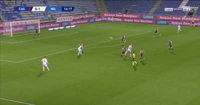 Zlatan Ibrahimovic amazing pass vs Cagliari