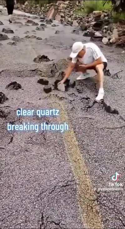 Is this really quartz? What caused this to happen?