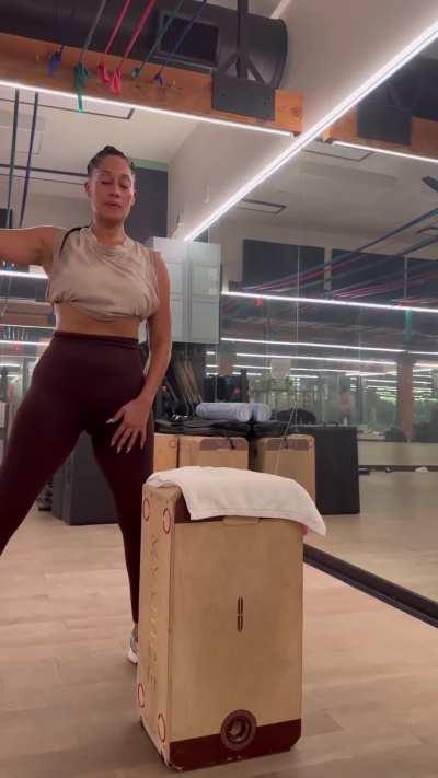 Now she’s just showing off🍑😍. 2024 More sexy Tracee videos.