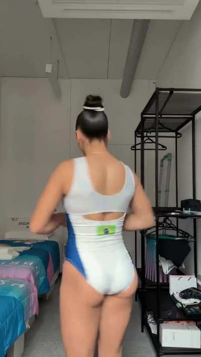 Julia Soares - Brazil 🇧🇷