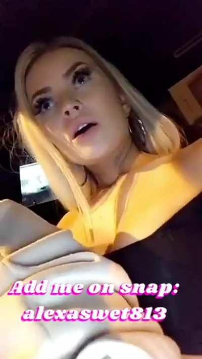 i love Waltmart parking lots