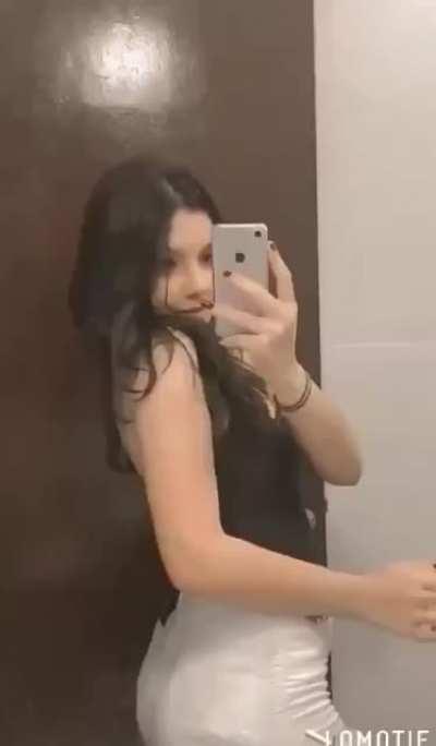 Entre nos grupos do Telegram para ter acesso a vídeos exclusivos