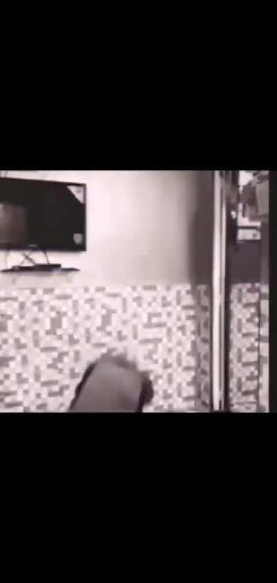 Pinched from Twitter. Not sure of source but made me chuckle 🤣🤣