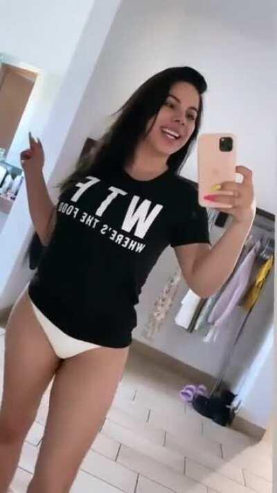 Uffff como para reventarselo a metidas🥵