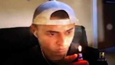 Homo Erectus Vendo o Fogo Pela Primeira Vez