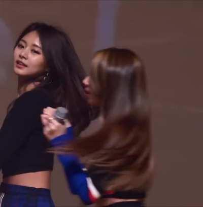 Tzuyu (ft. Chaeyoung)