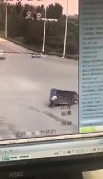 Handbrakes a can prevent accidents from getting worse.