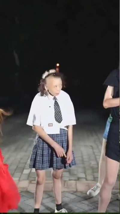 It's hard to describe modern Chinese entertainment  💀