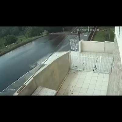 Such a lovely wea.. wheeeeeeeiiiiiiiii