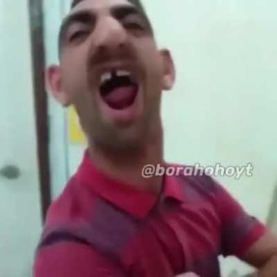 Bruce this your t-ttwwinn ??