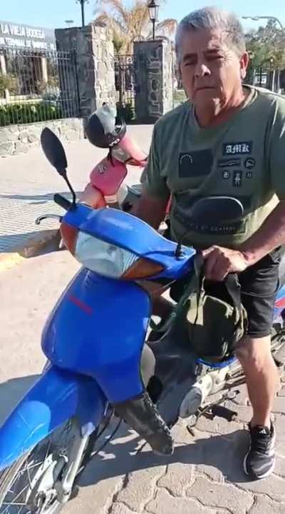 Villa Dolores: Un hombre prometió que iba a buscar su carnet, pero su intención era fugarse, en la huida se dio terrible paló