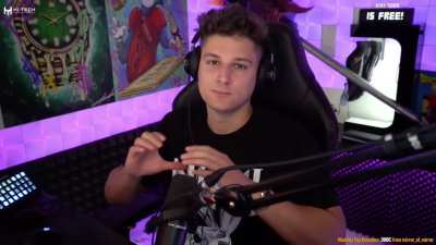 Ich brauche dich nicht eine Zeitlang. Ich brauche dich für immer.. 💔