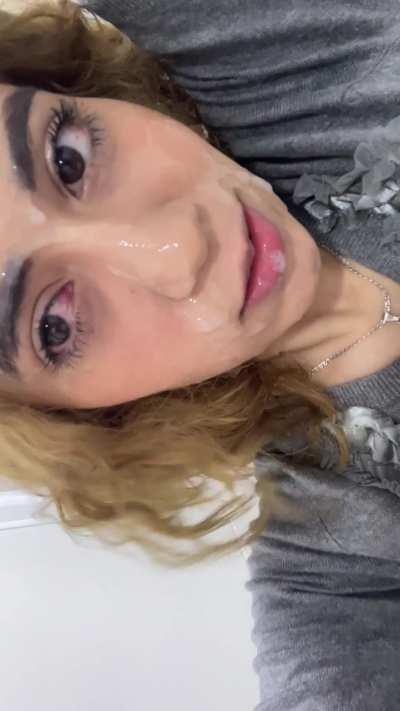 My highschool reunion went well 🤤