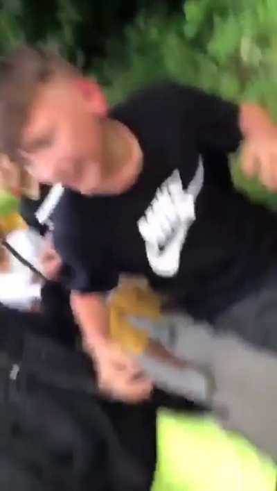 Mit Schwester zusammen