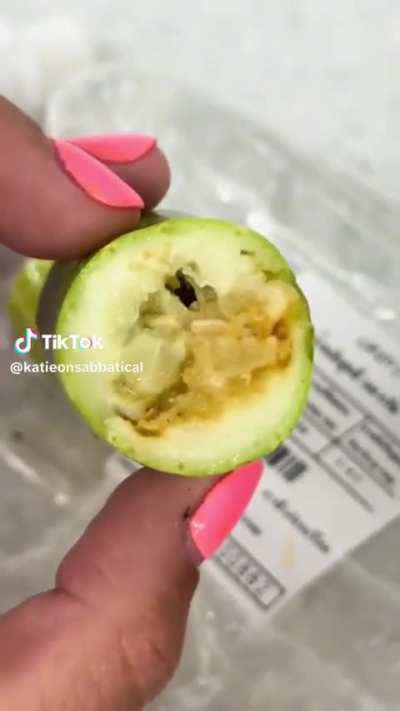 Cleanest food in Thai 7-Eleven 💀💀💀